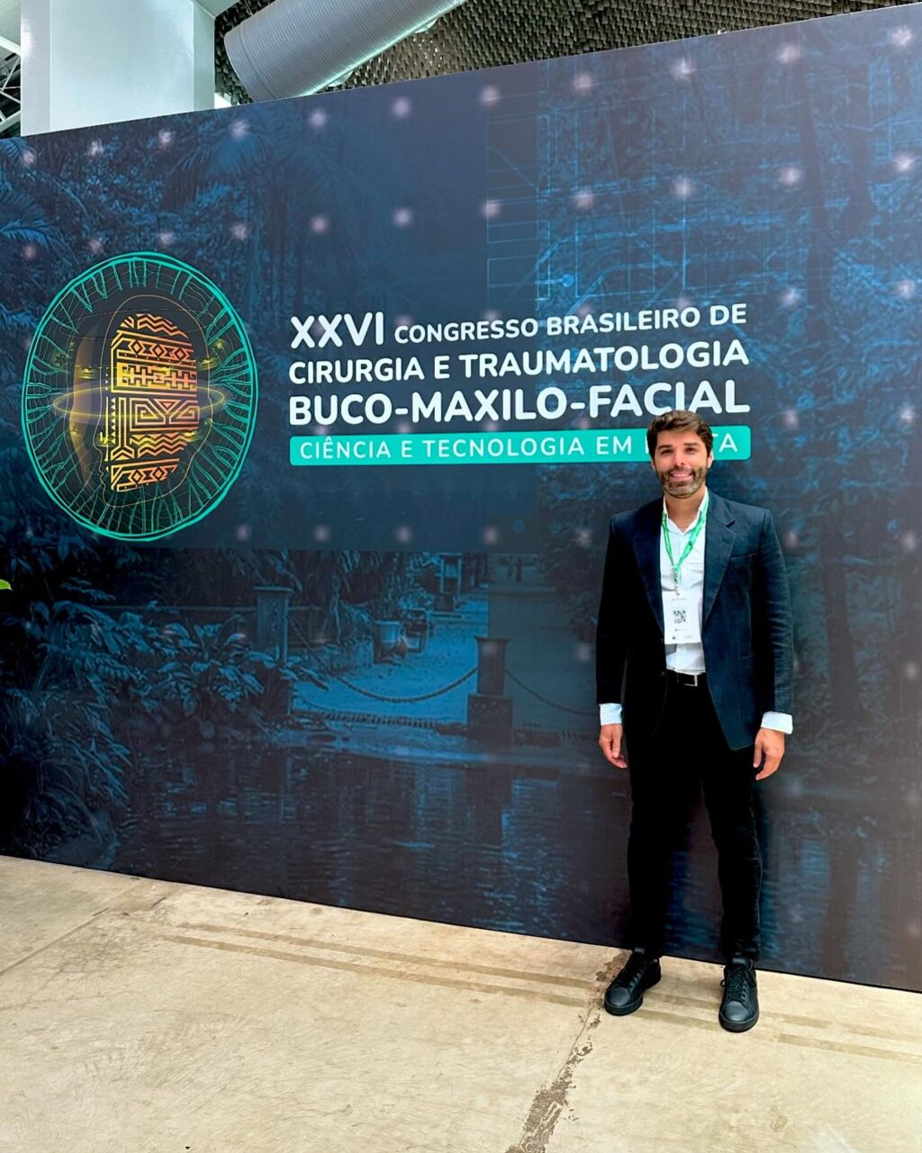Instagram post from drrenatobaiao. This post is in position 1.