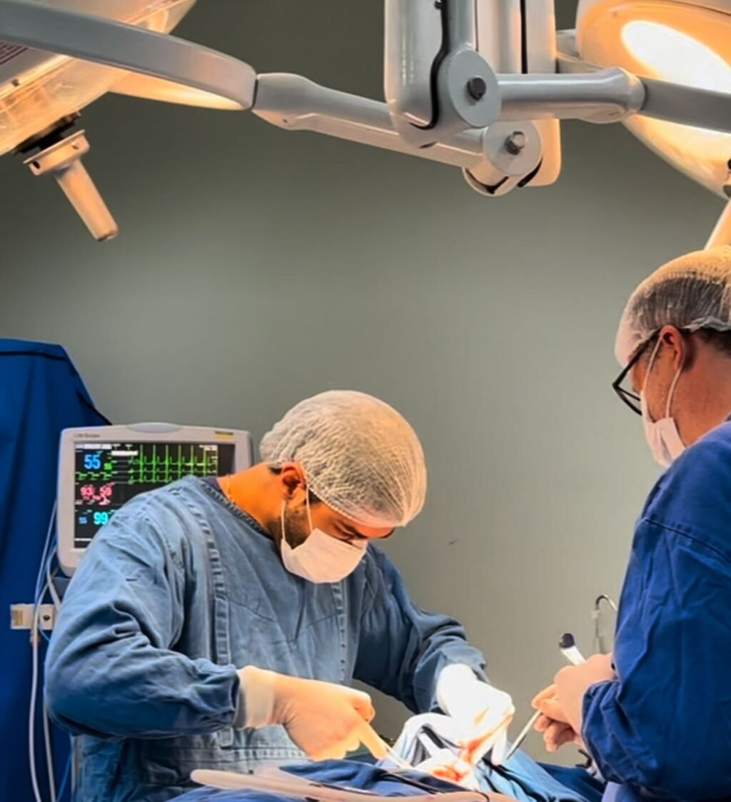 Instagram post from drrenatobaiao. This post is in position 5.